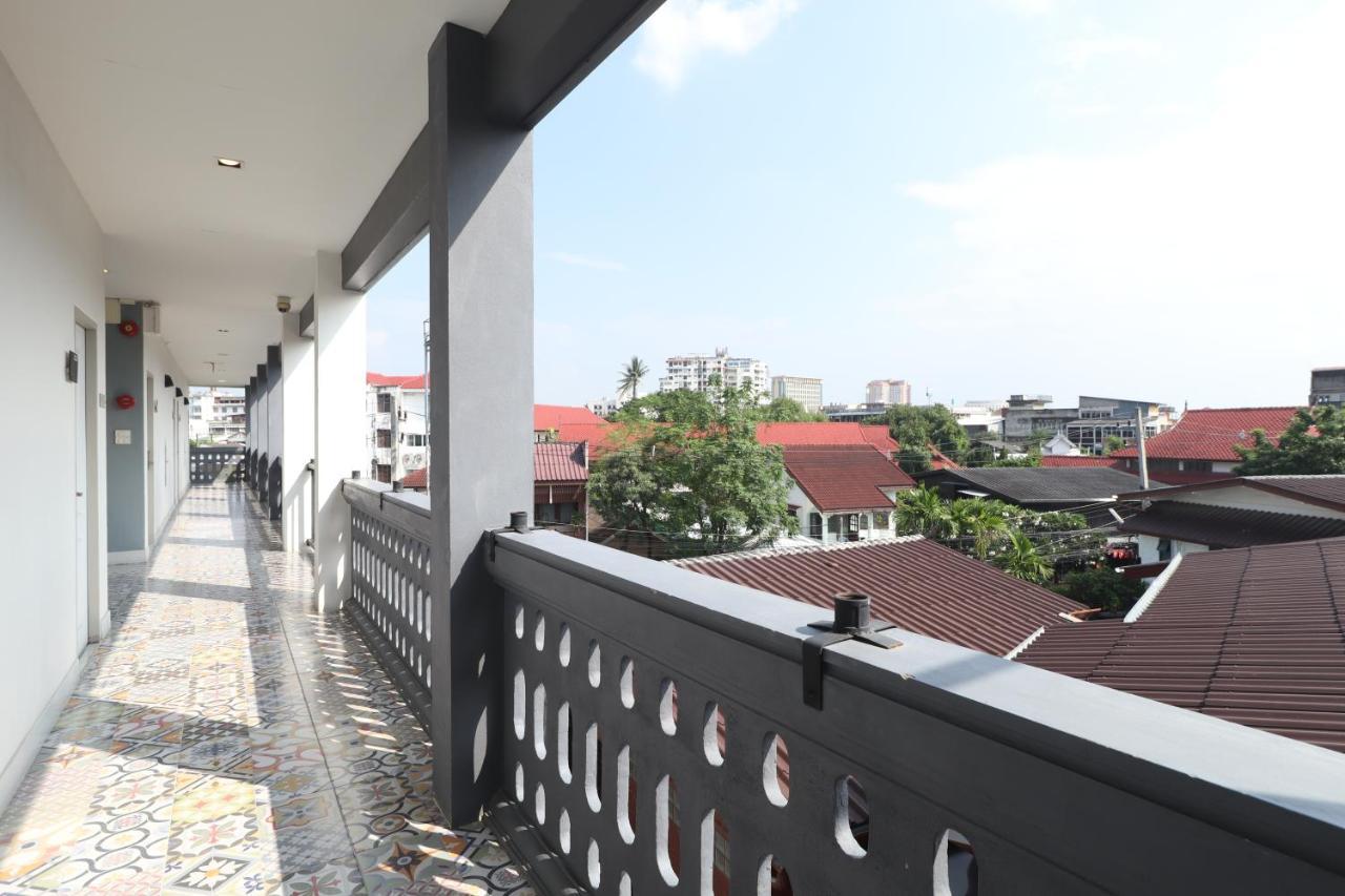The Guest Chang Moi Boutique Hotel Chiang Mai Luaran gambar